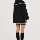 Nellie | Cappotto a Mantella in Lana con Profili a Contrasto