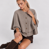 Blake | Maglione a Mantella in Misto Lana con Bottoni