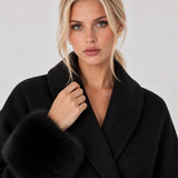 Celine | Cappotto con Cintura e Polsini in Pelliccia Sintetica