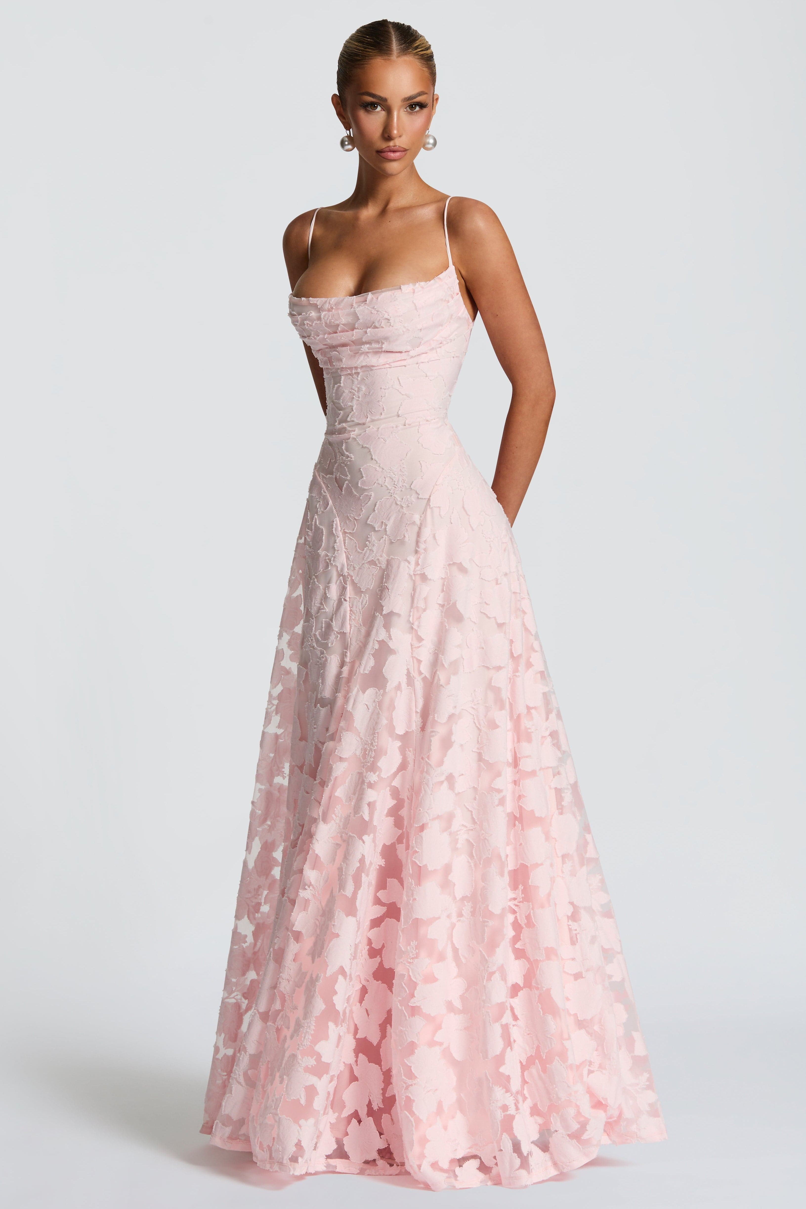 Alona | Elegante abito maxi con corsetto in pizzo